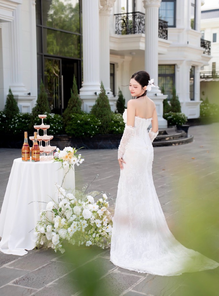 Bride