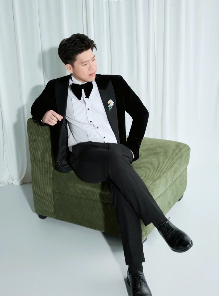 Groom