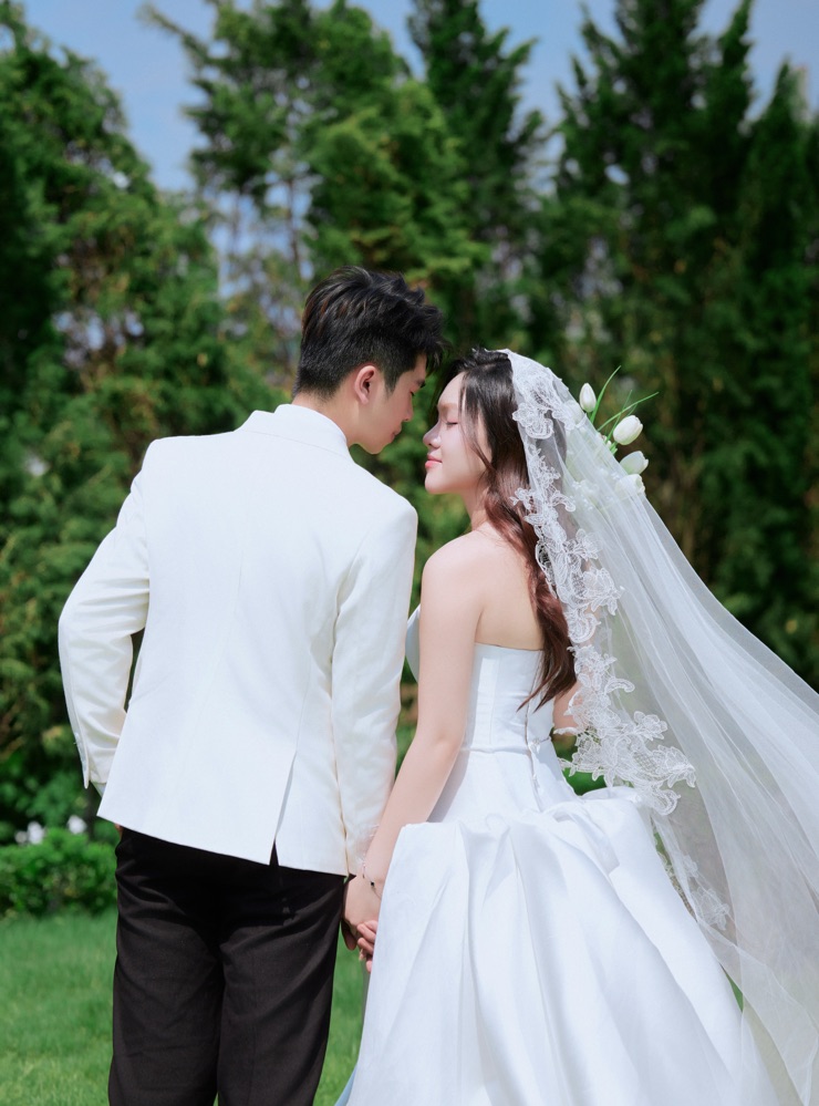 Groom