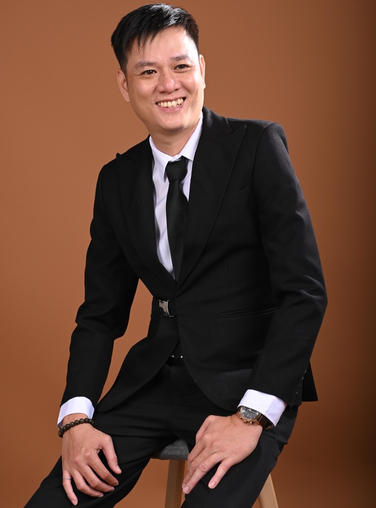 Groom