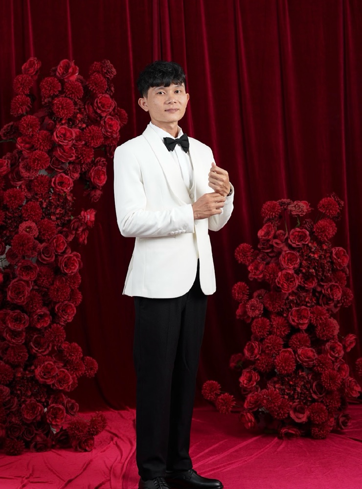 Groom