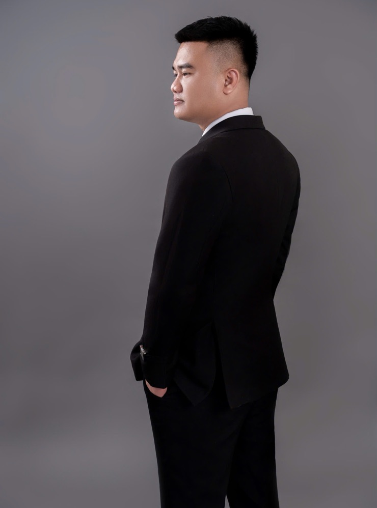 Groom