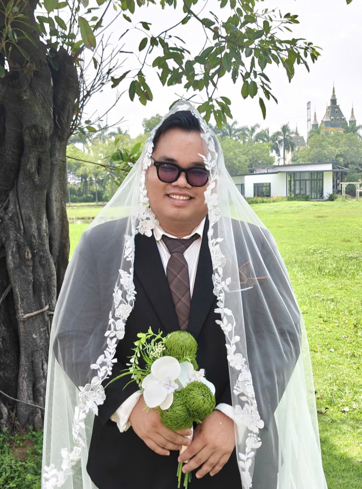 Groom