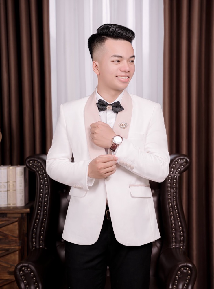 Groom
