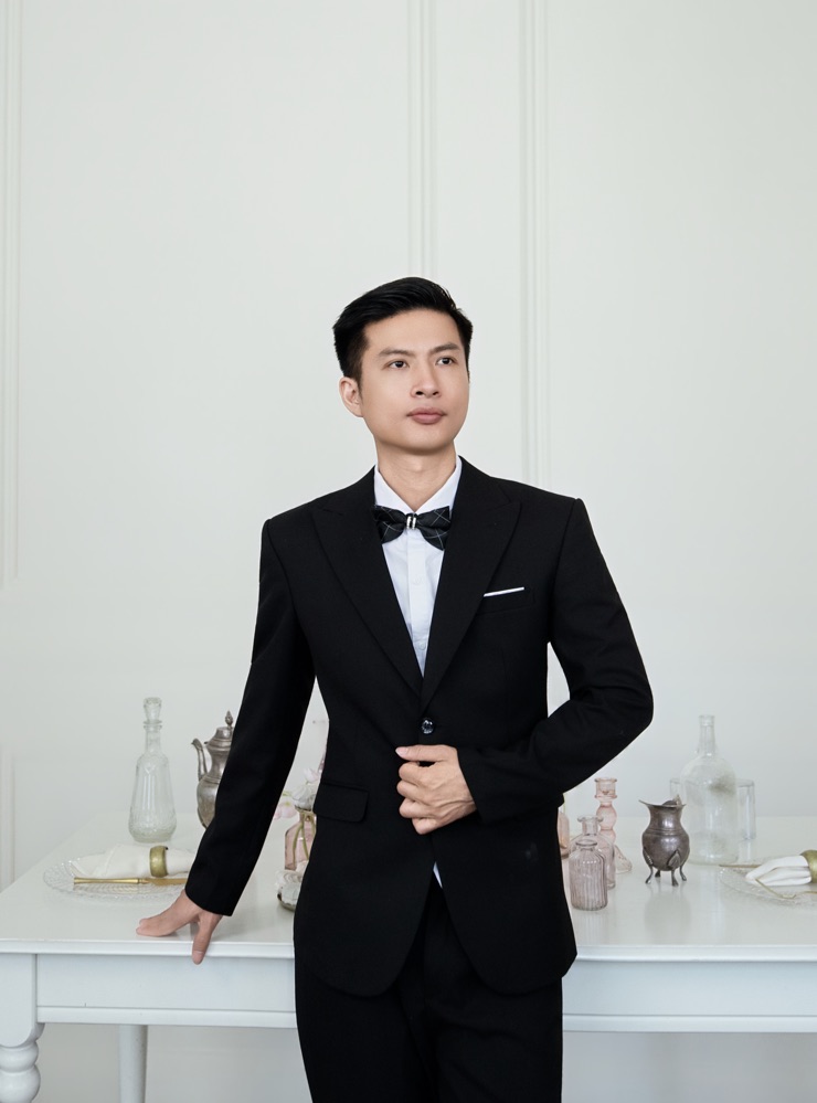 Groom