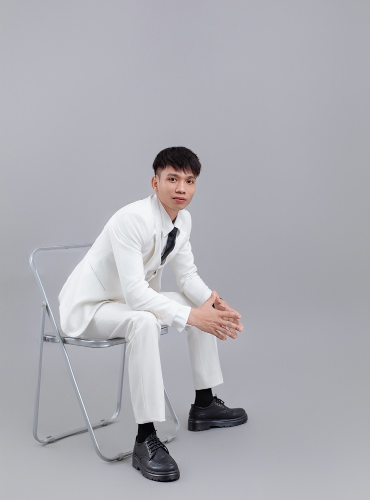 Groom