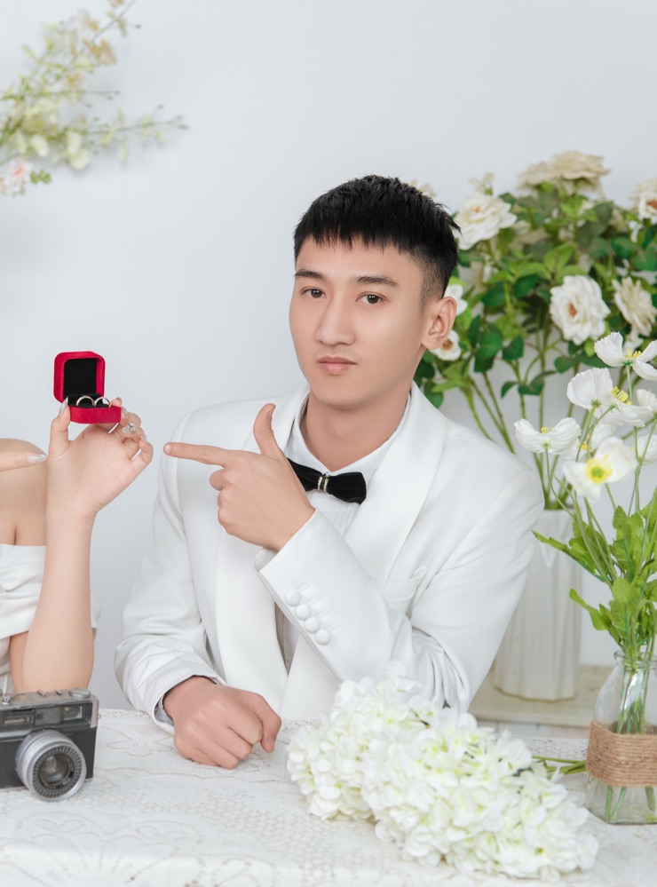 Groom