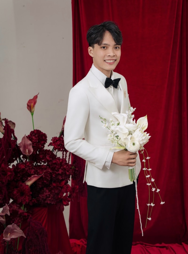 Groom