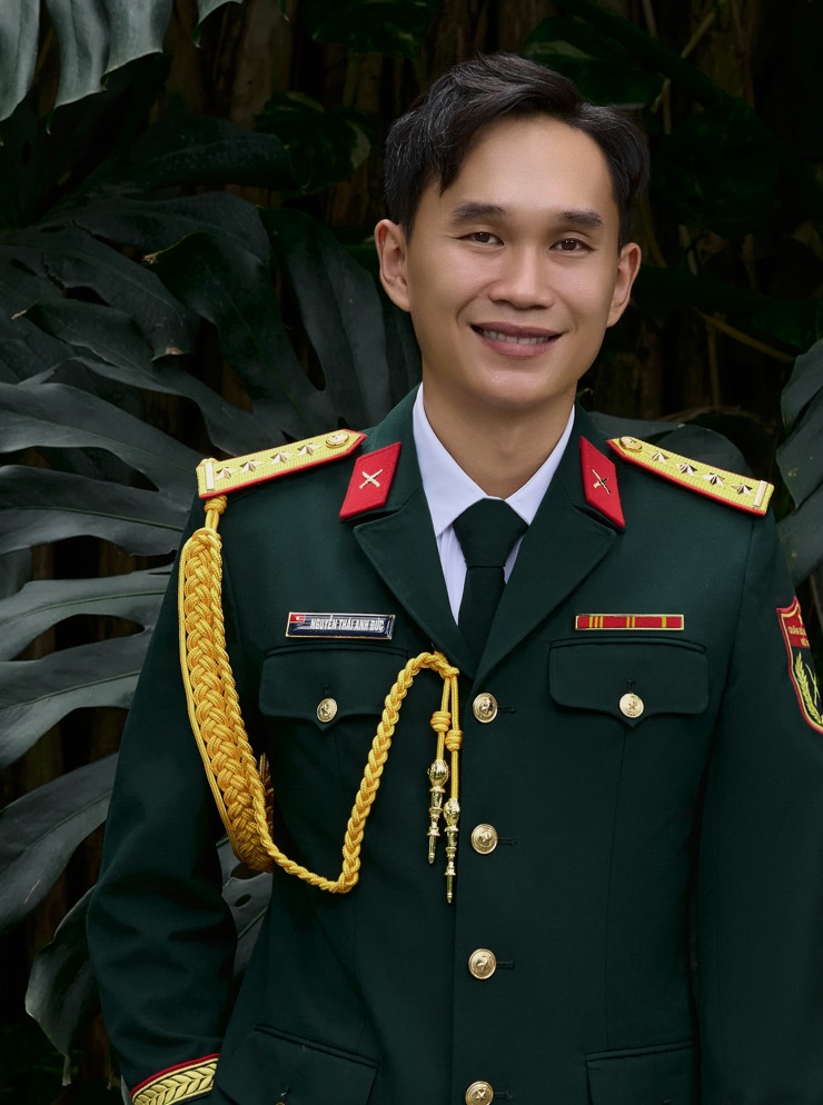 Groom