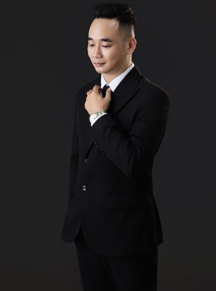 Groom