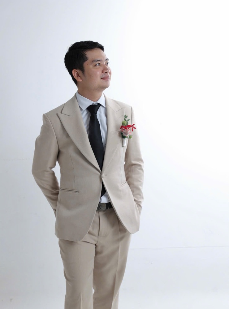 Groom