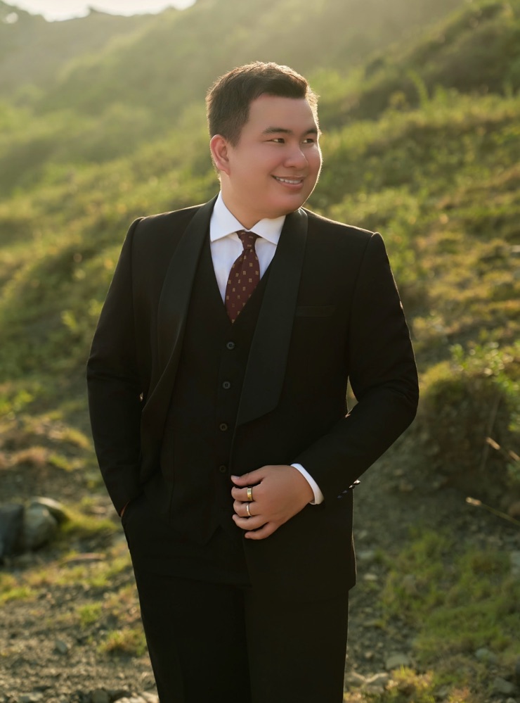 Groom