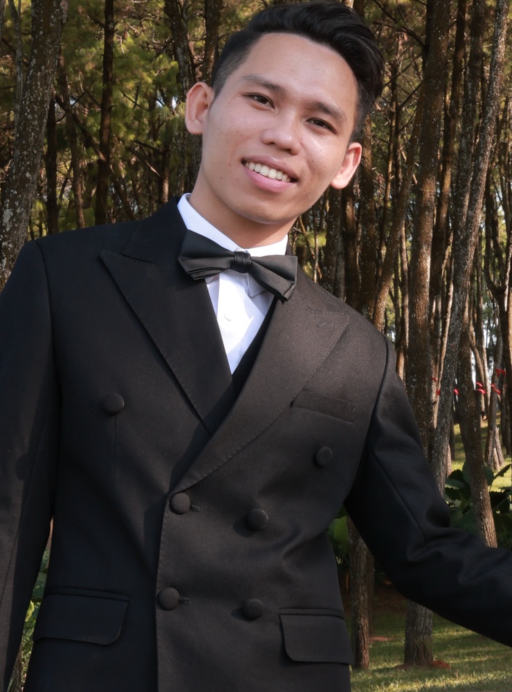 Groom
