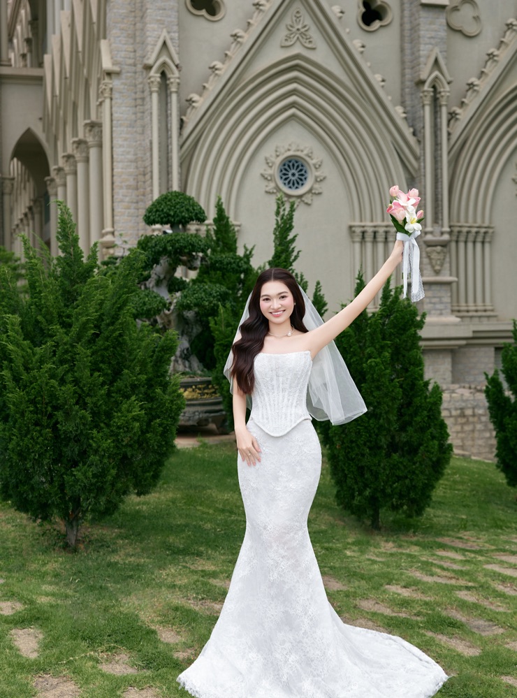 Bride