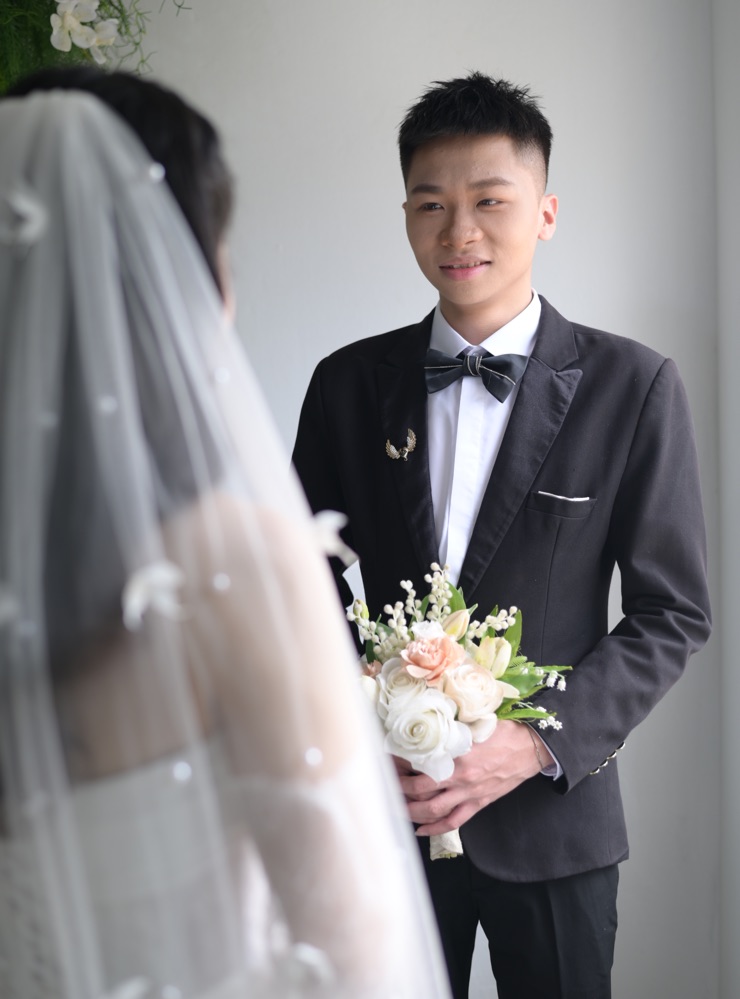 Groom