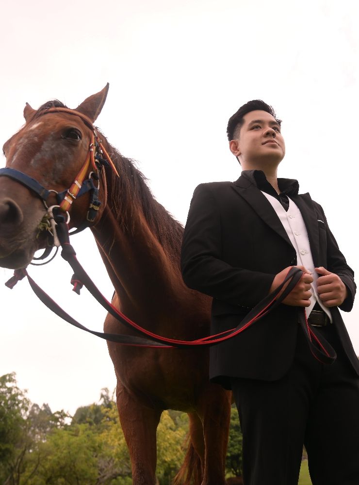 Groom