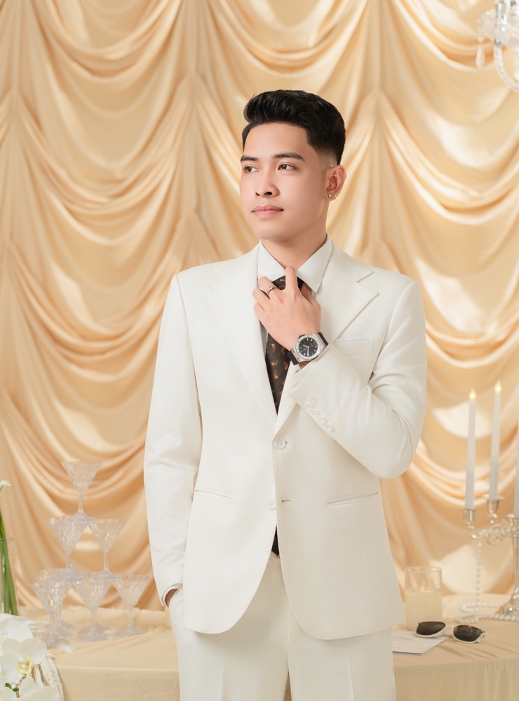 Groom