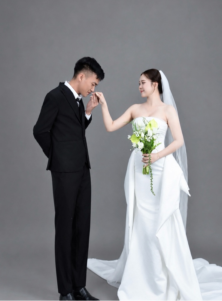 Groom
