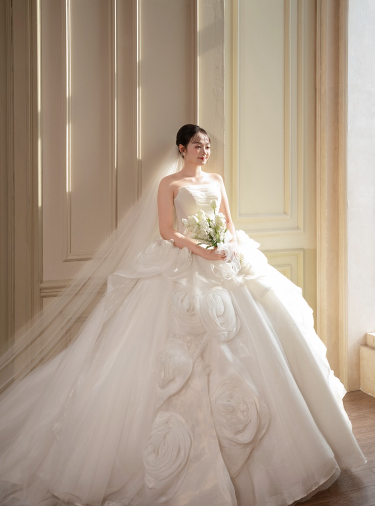 Bride