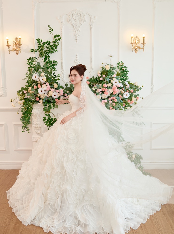 Bride