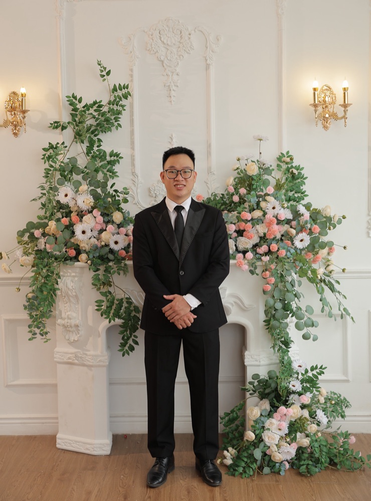 Groom