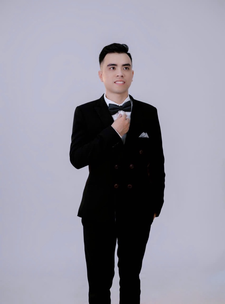 Groom