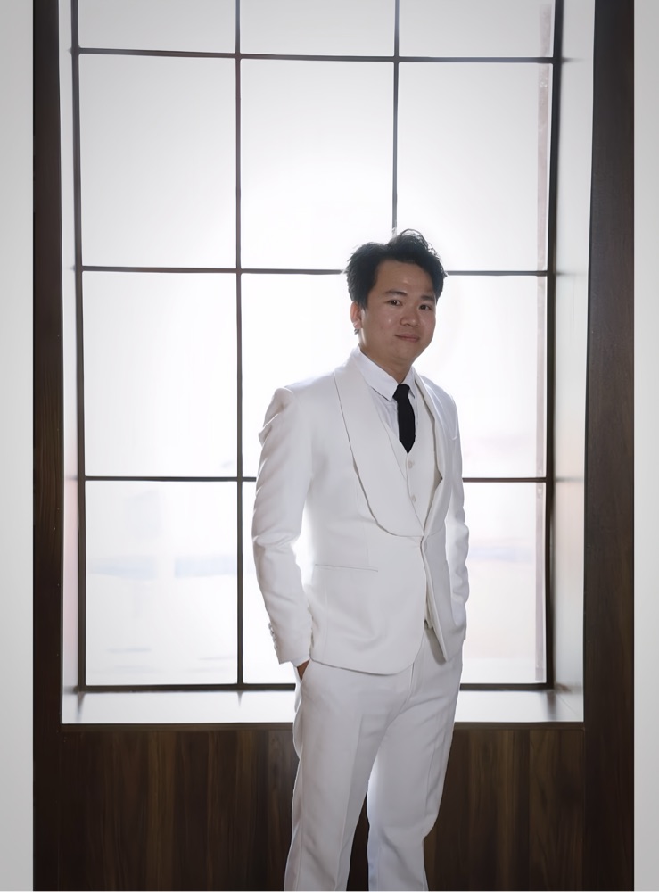 Groom