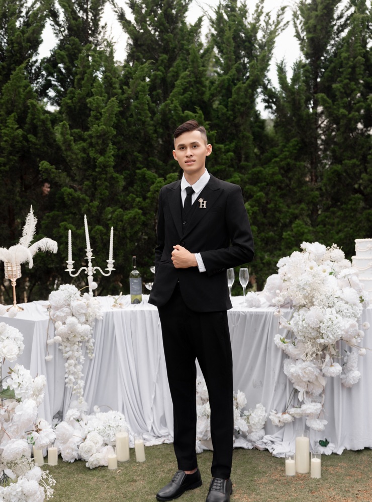 Groom