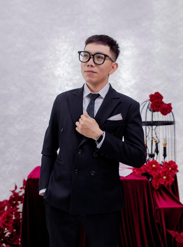 Groom