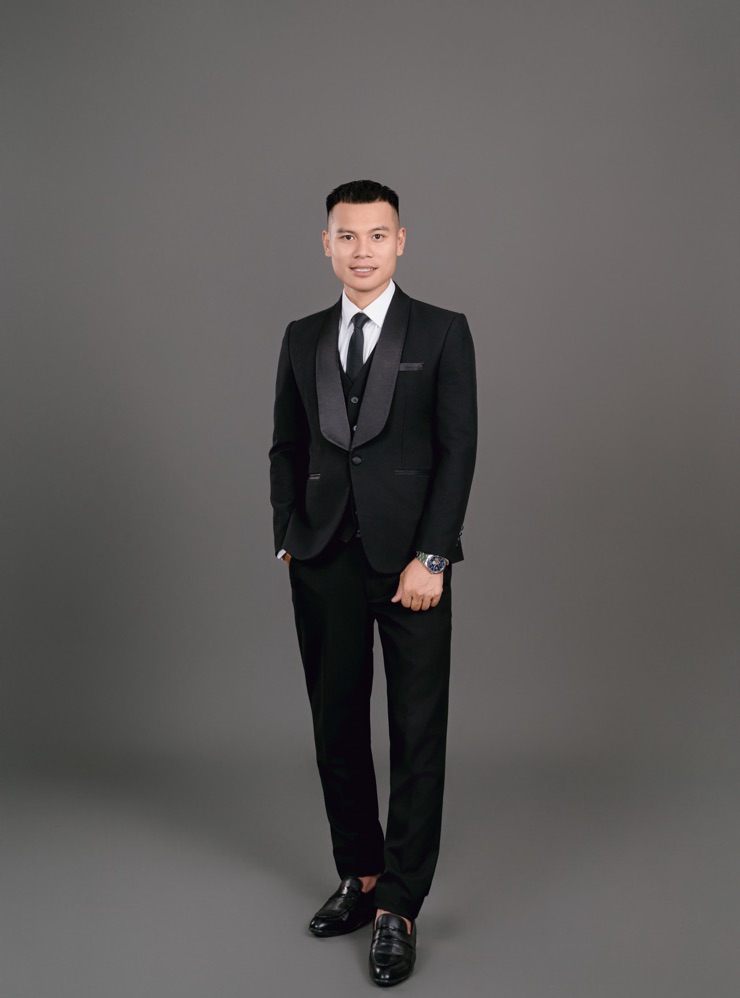 Groom