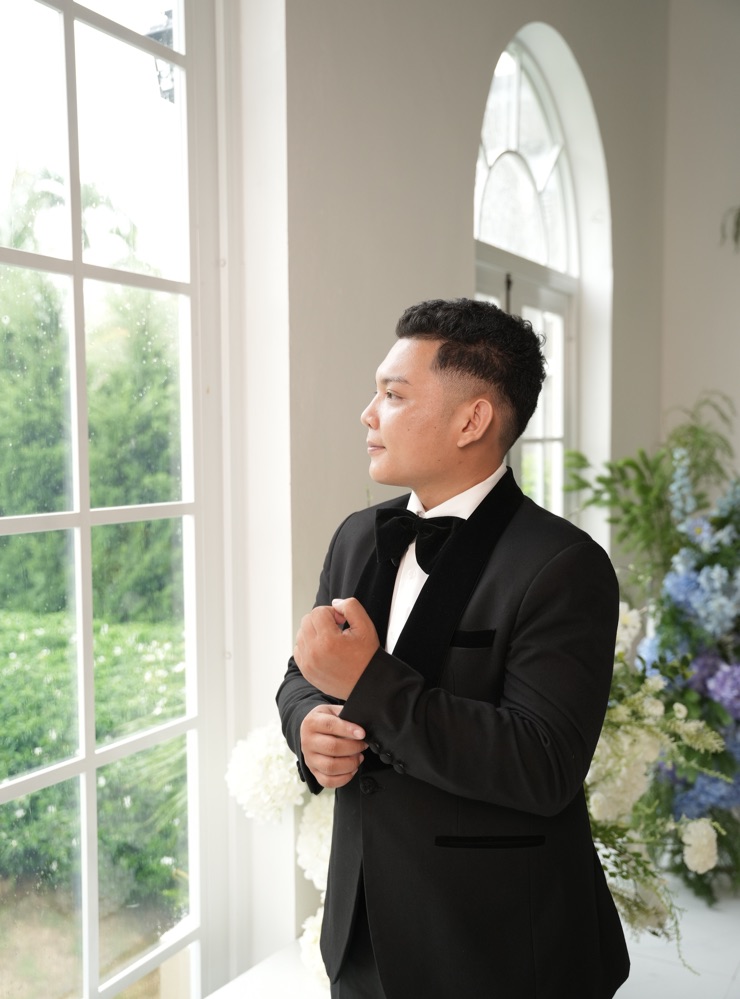 Groom