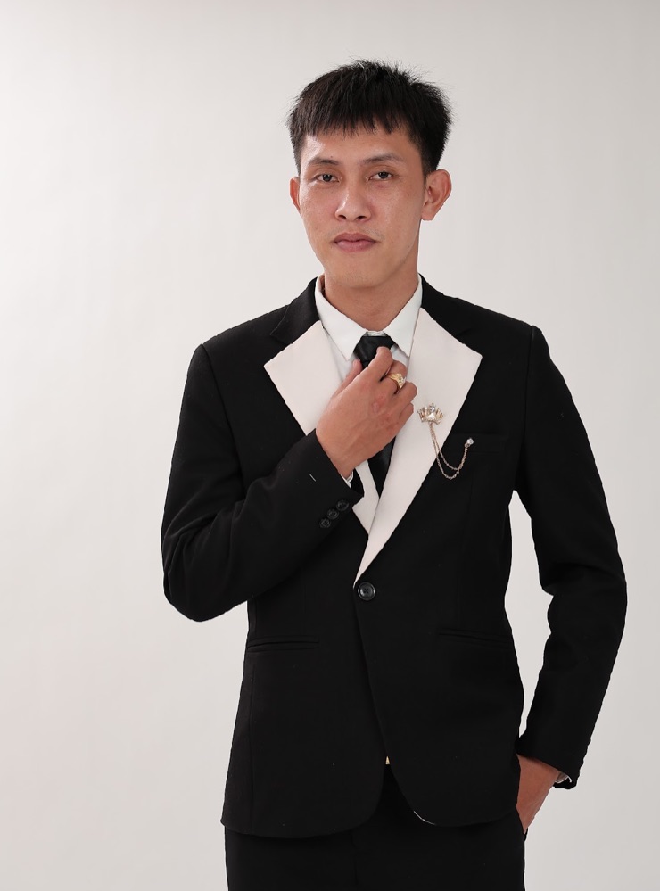 Groom