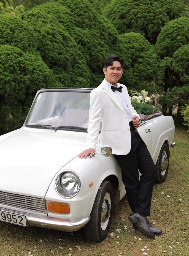 Groom