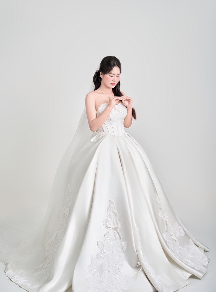 Bride