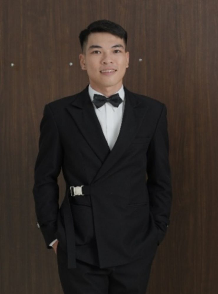Groom