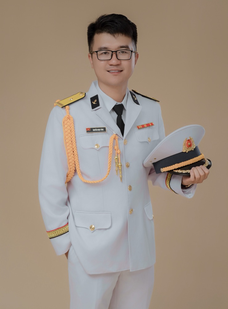 Groom