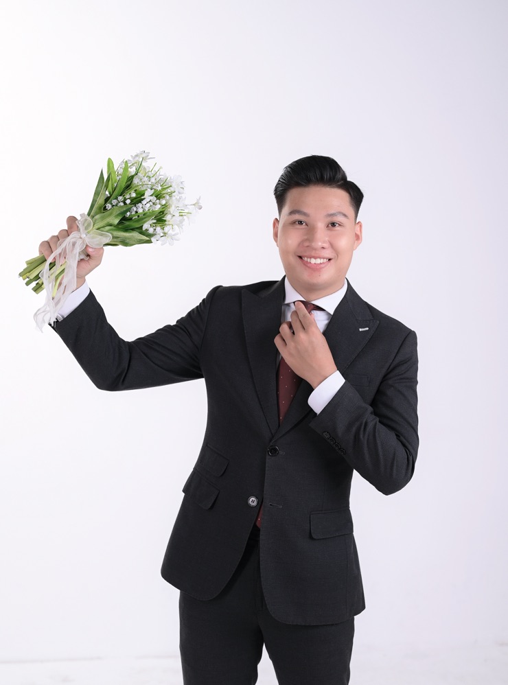 Groom