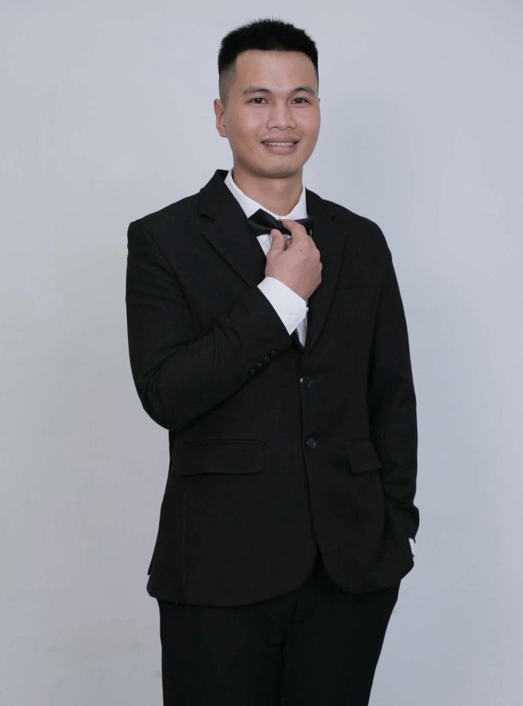 Groom