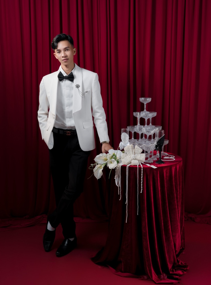 Groom