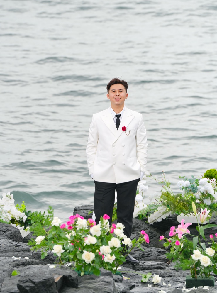 Groom