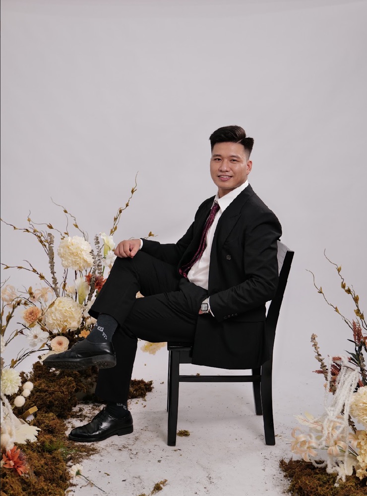Groom