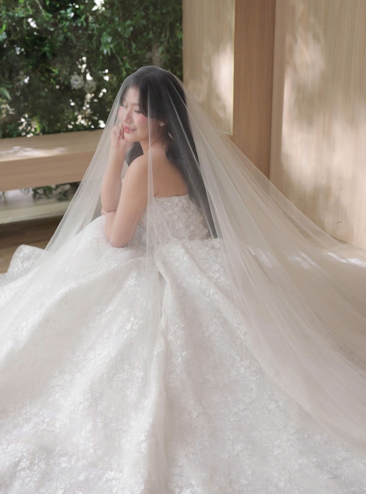 Bride