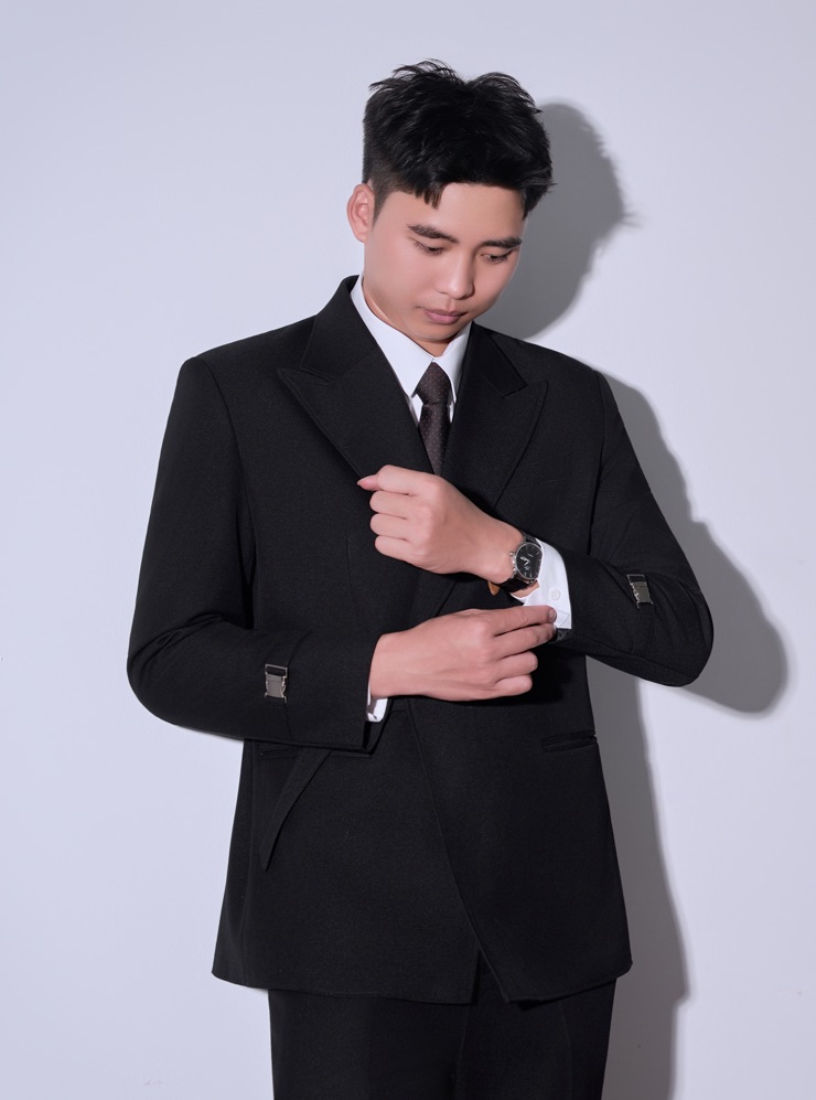 Groom