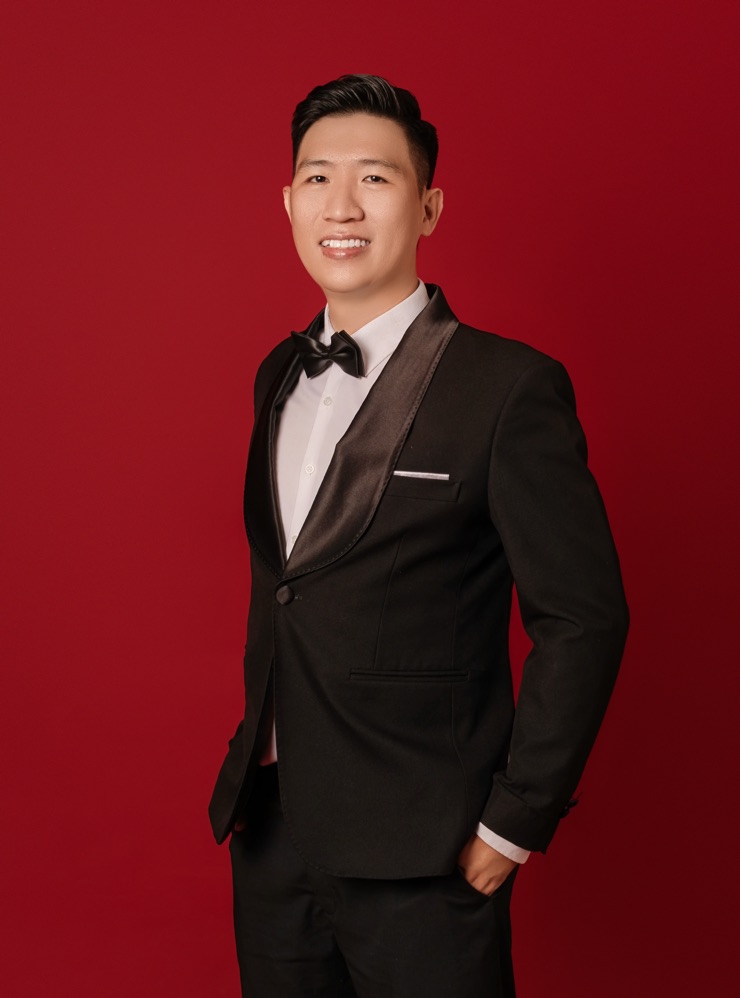 Groom