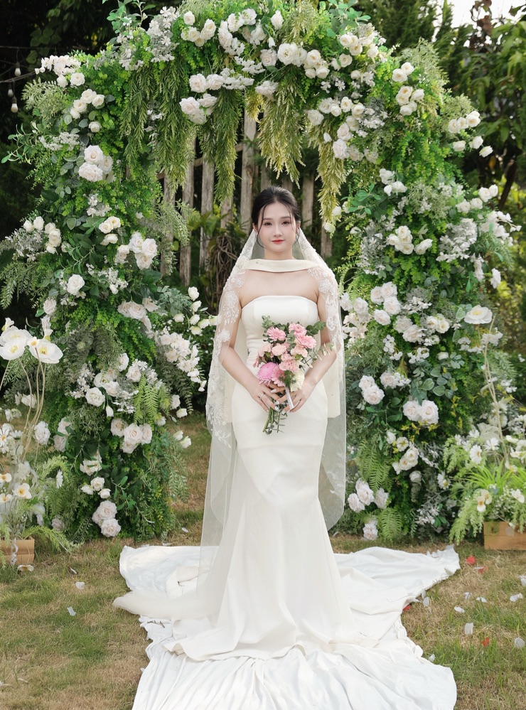 Bride