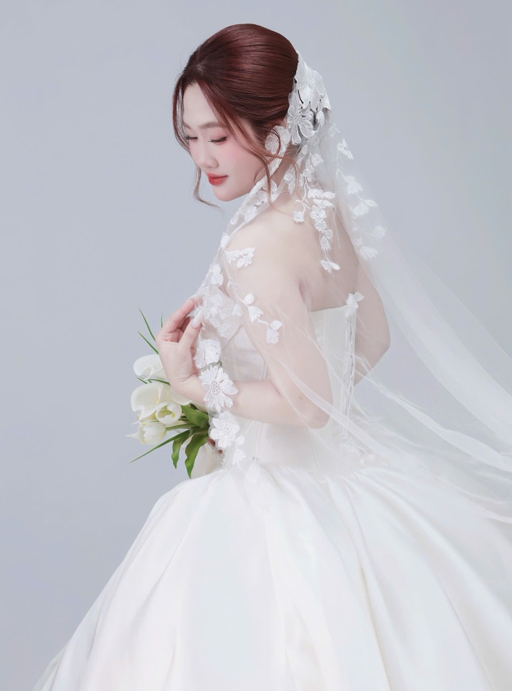 Bride