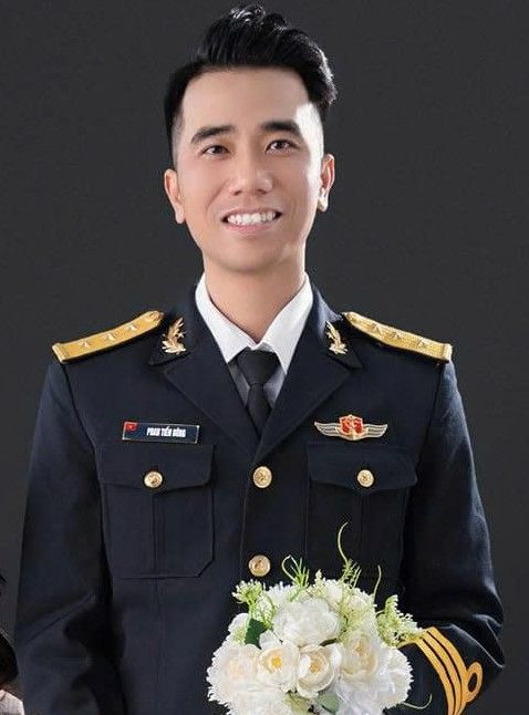 Groom