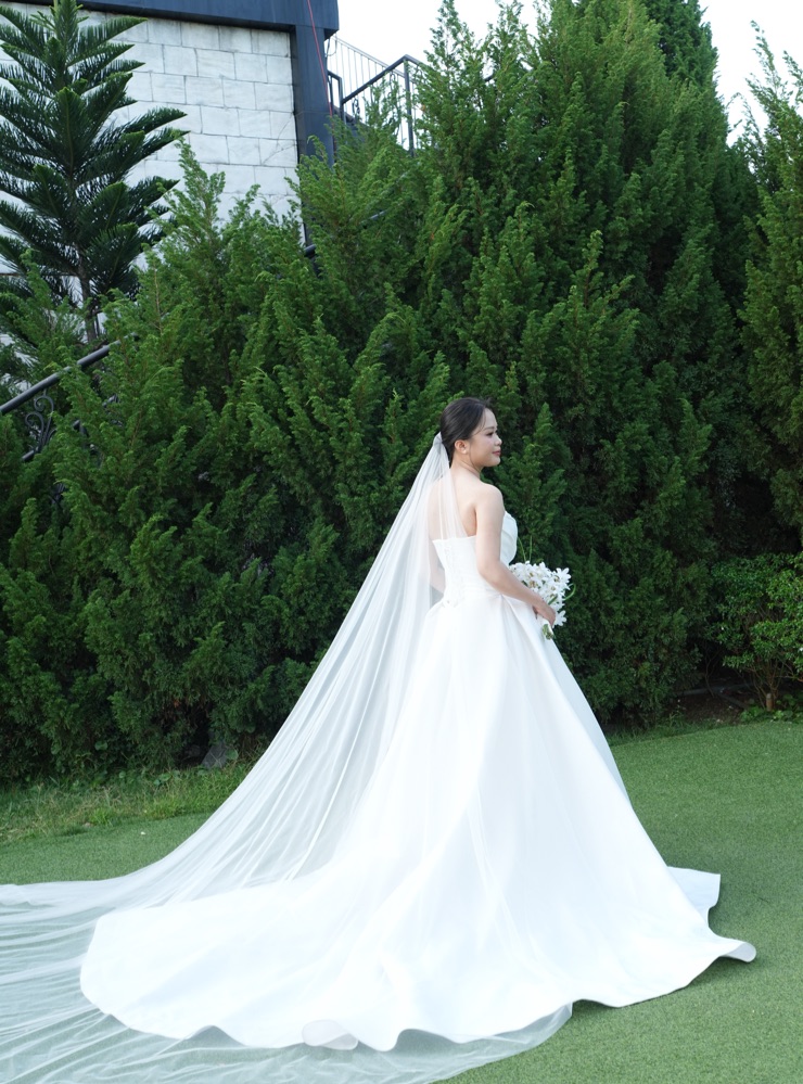 Bride