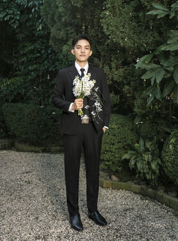 Groom