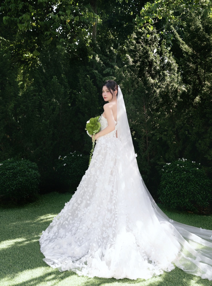 Bride